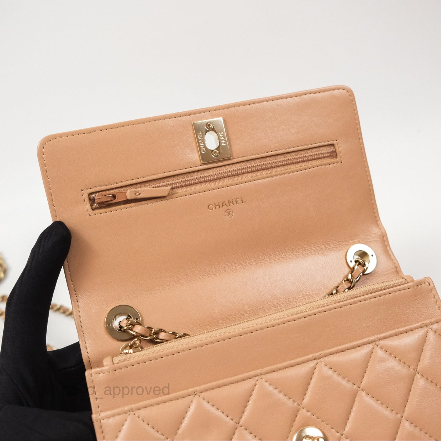 Chanel Trendy CC WOC Quilted Beige Lambskin Gold Hardware