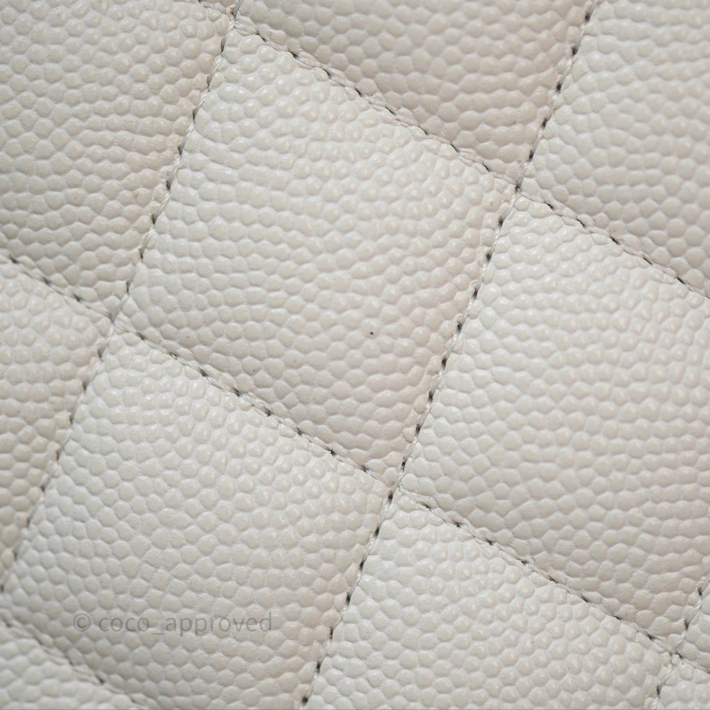 Chanel M/L Medium Classic Flap Quilted White Caviar Gold Hardware