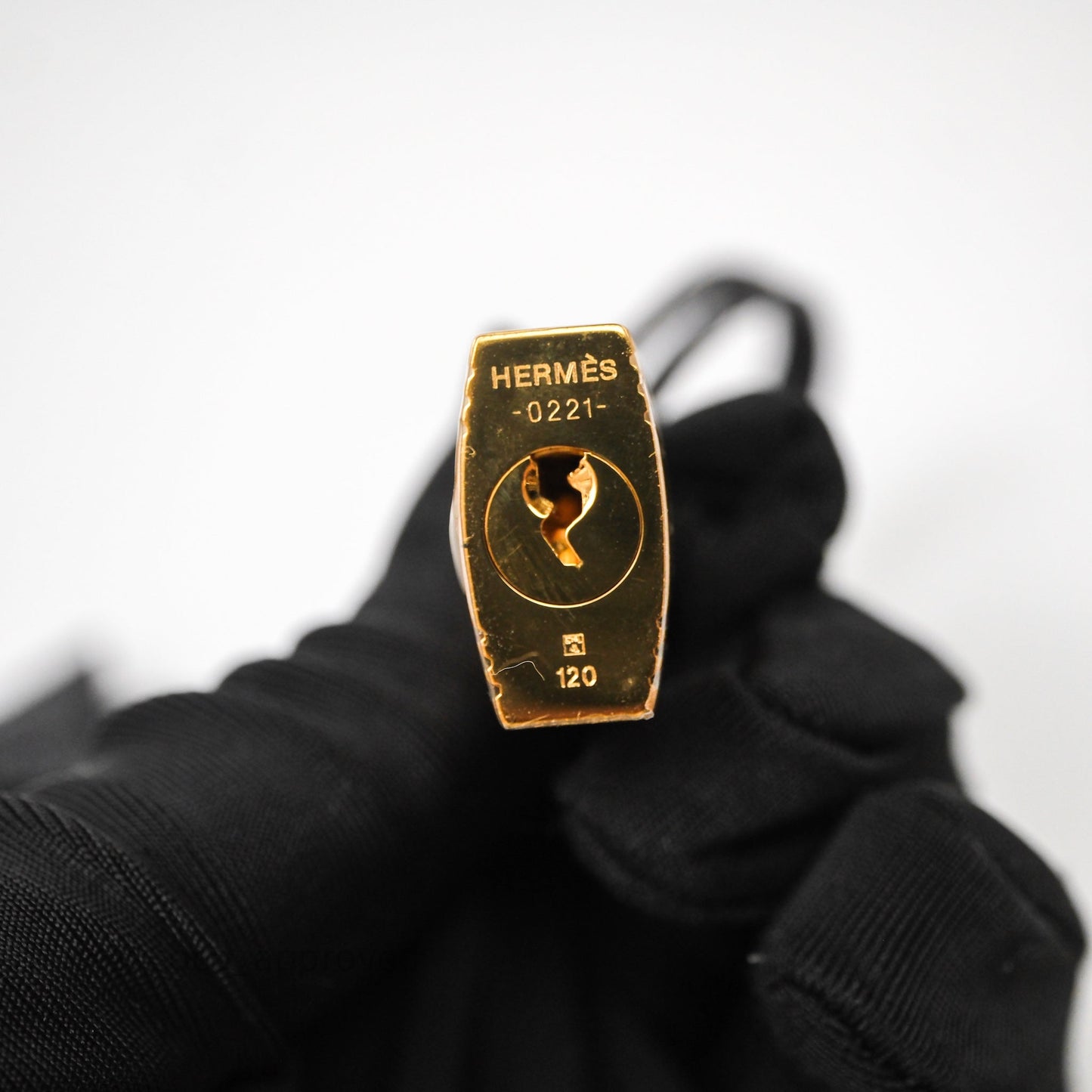 Hermès Kelly 28 Noir 89 Togo Gold Hardware