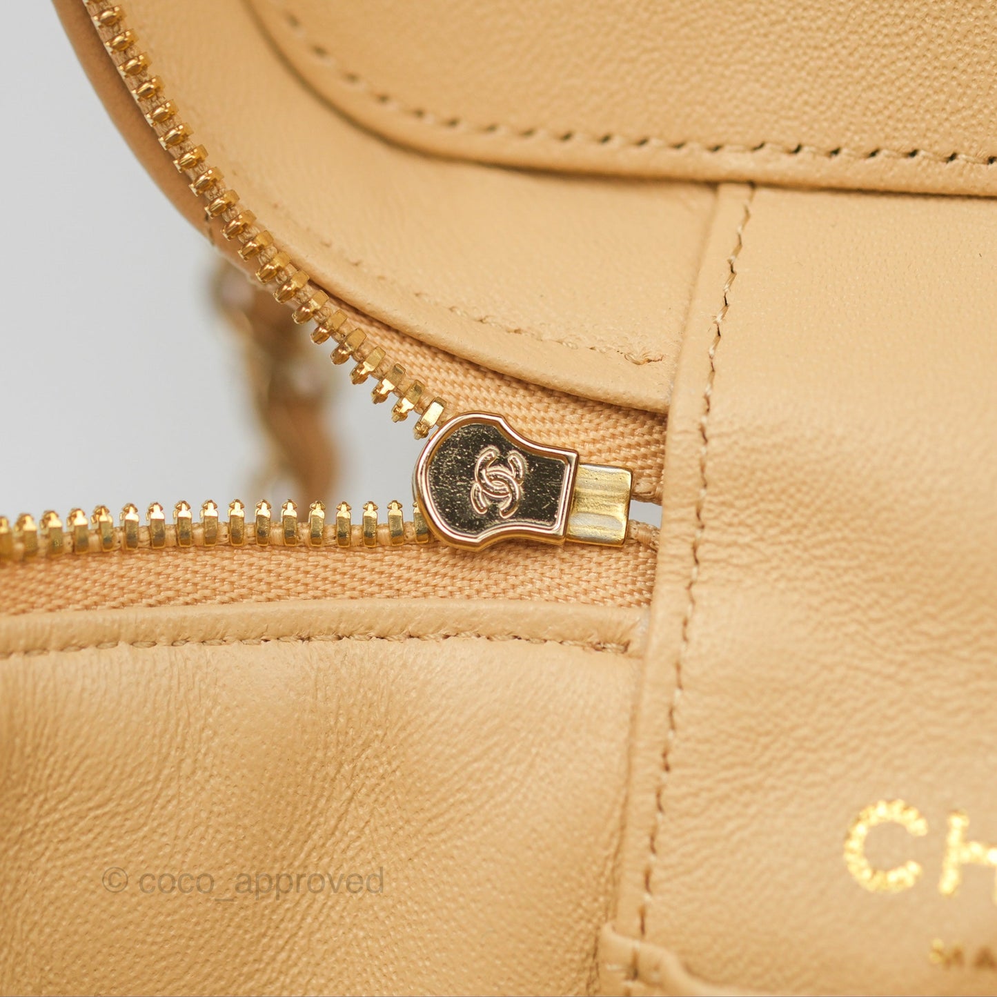 Chanel Small Quilted Top Handle Vanity Case Beige Lambskin Gold Hardware