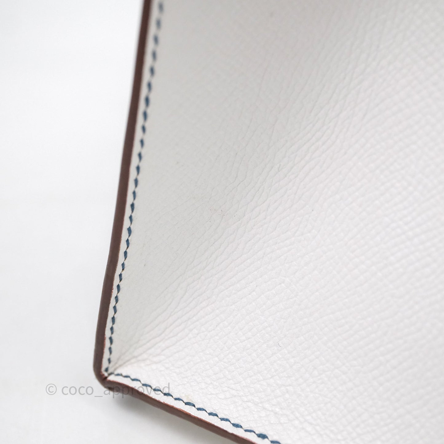 Hermès Kelly 32 Sellier Bleu Thalassa 7A/ White Epsom Palladium Hardware