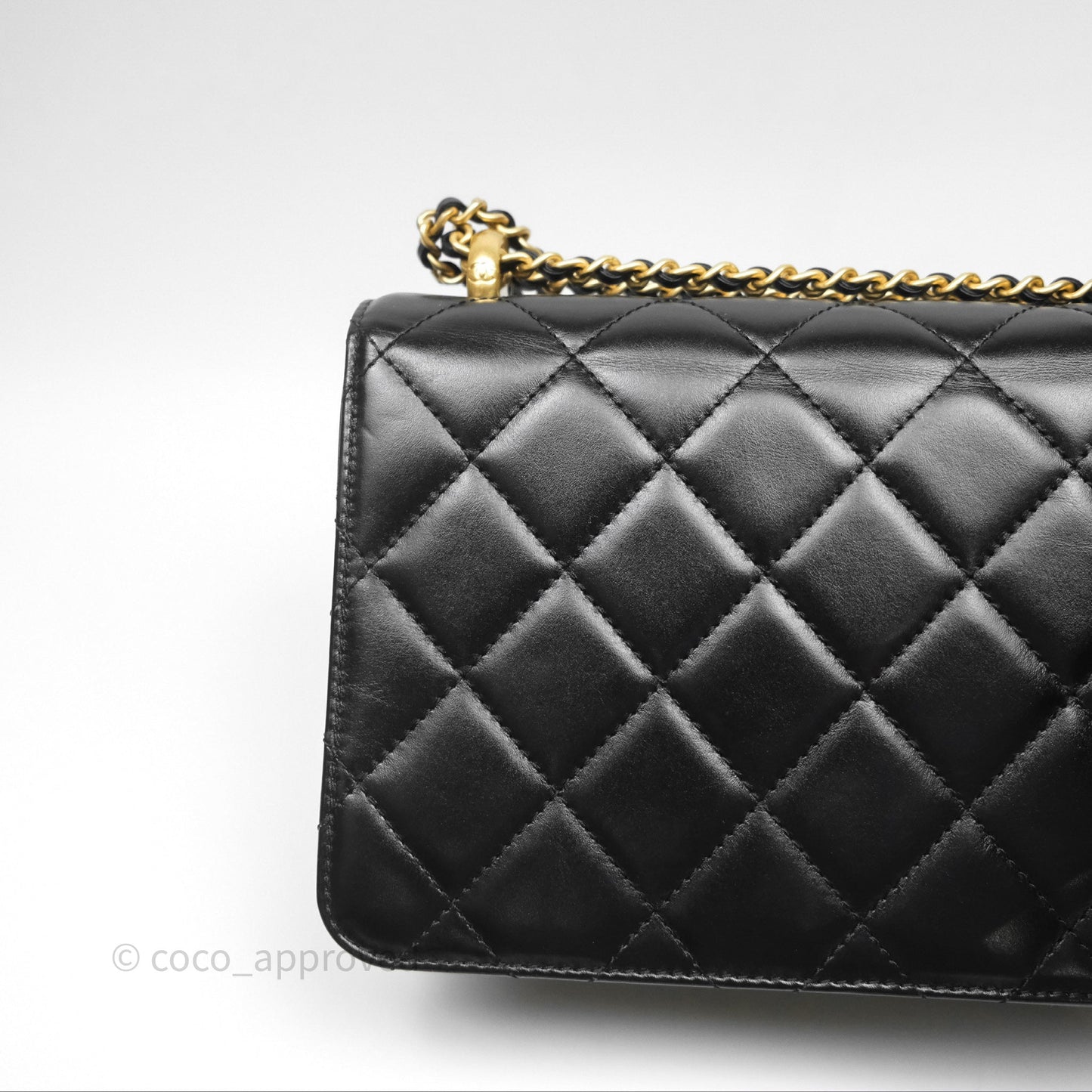 Chanel Quilted Small Perfect Fit Adjustable Black Calfskin Aged Gold Hardware
