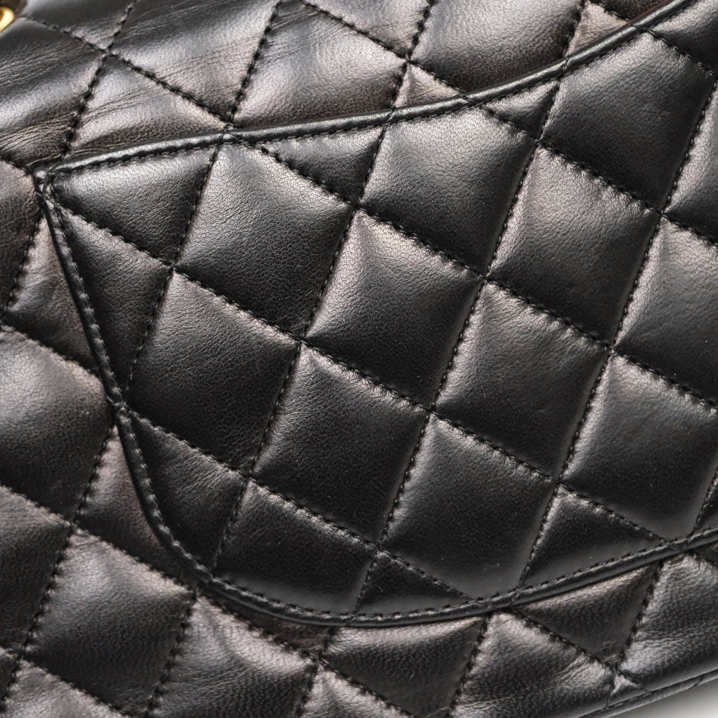 Chanel Classic M/L Medium Flap Quilted Black Lambskin Gold Hardware