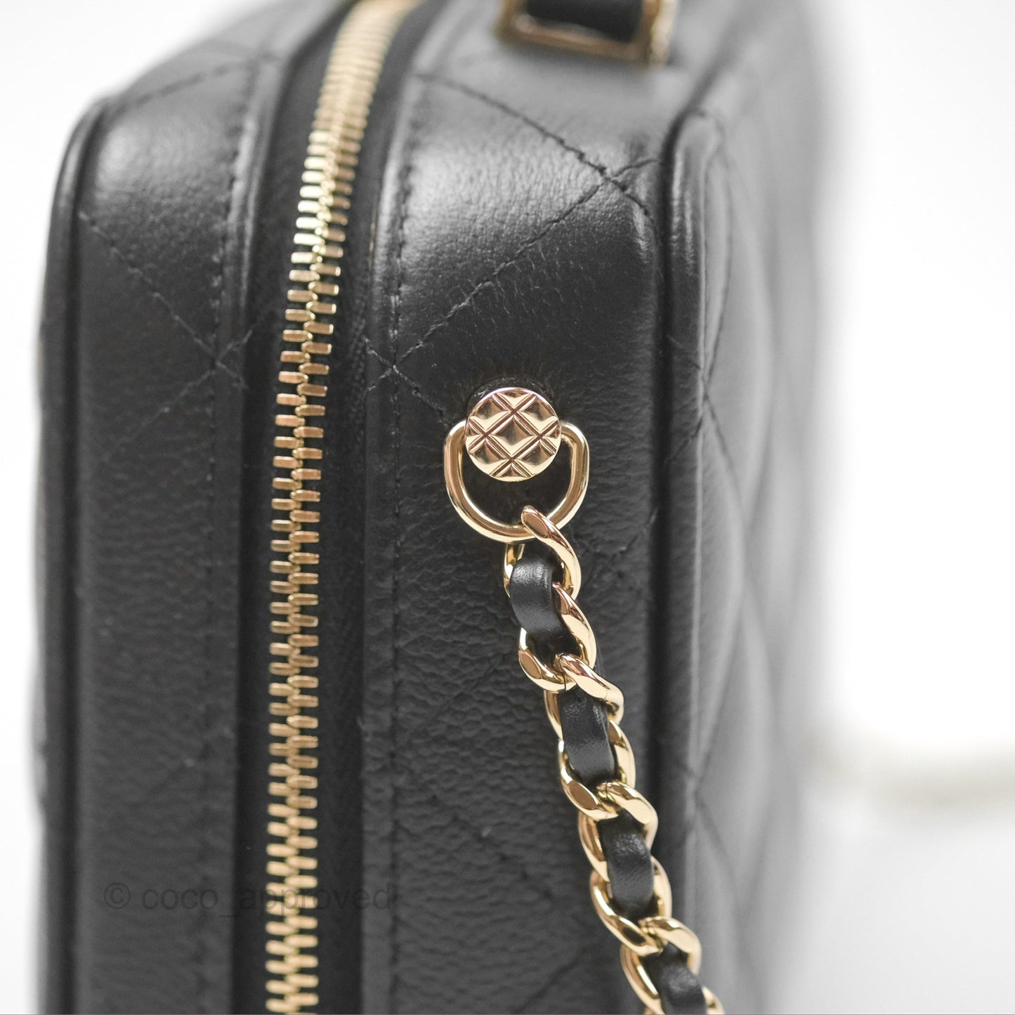 Chanel Quilted Top Handle Vanity Case Black Caviar Gold Hardware 22P