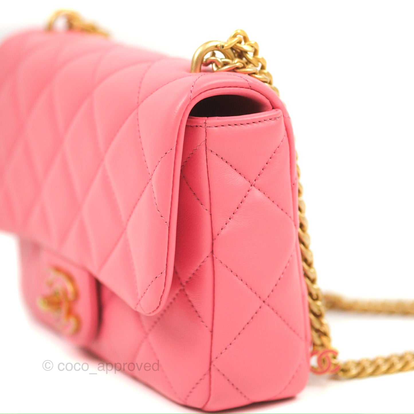 Chanel Quilted Pending CC Enamel Flap Pink Lambskin Aged Gold Hardware 22P