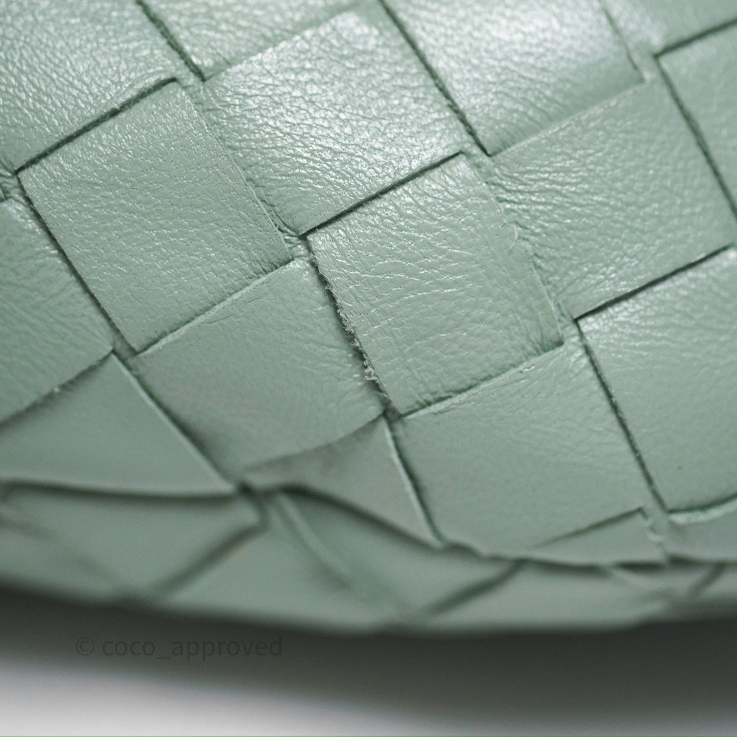 Bottega Veneta Mini Jodie Bag Intrecciato Green Lambskin Gold Hardware⁣⁣