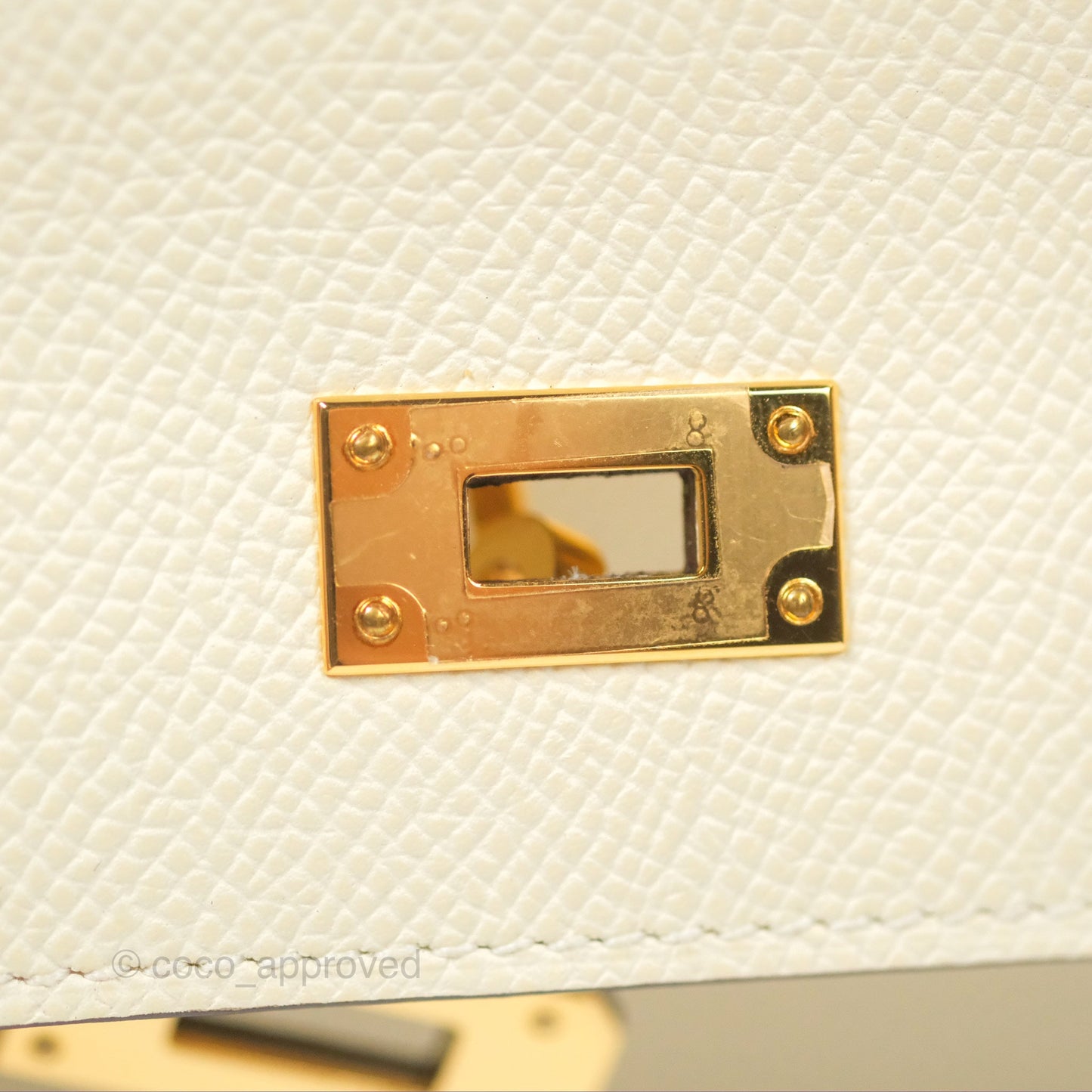Hermès Kelly To Go Wallet Nata / Jaune Poussin Epsom Gold Hardware
