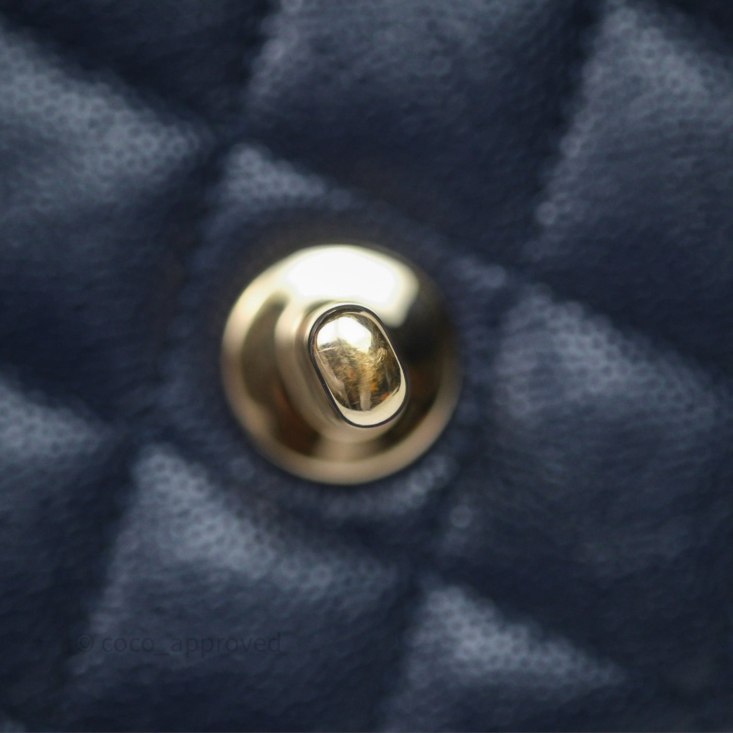 Chanel Classic M/L Medium Flap Quilted Navy Caviar Gold Hardware 21S