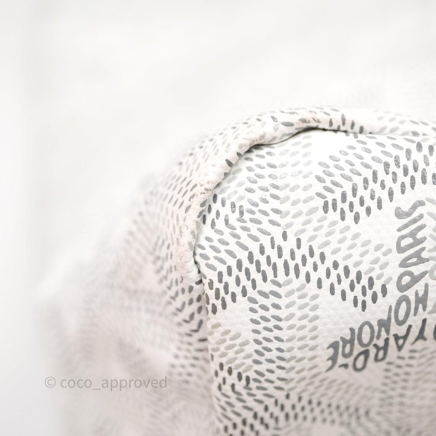 Goyard Bohème Hobo Bag PM White Goyardine Canvas
