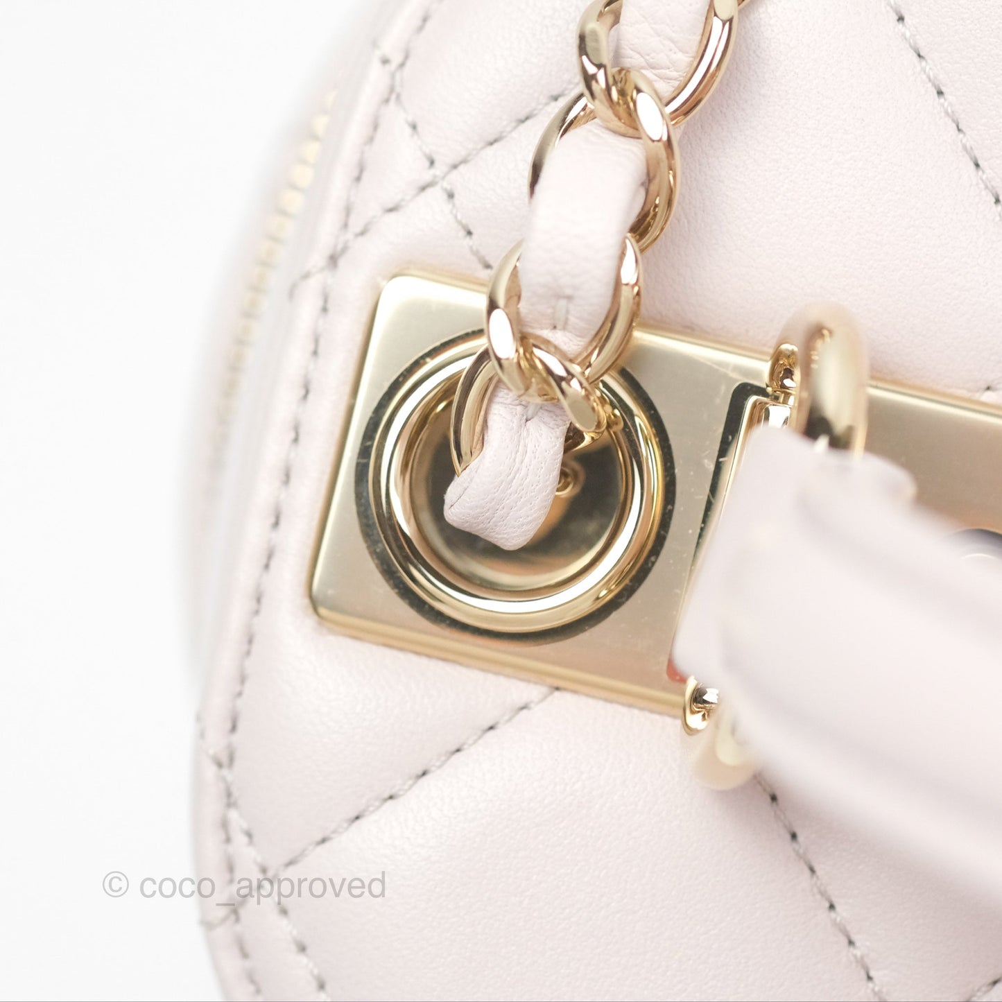 Chanel Small Quilted Top Handle Vanity Case Light Lilac Lambskin Gold Hardware