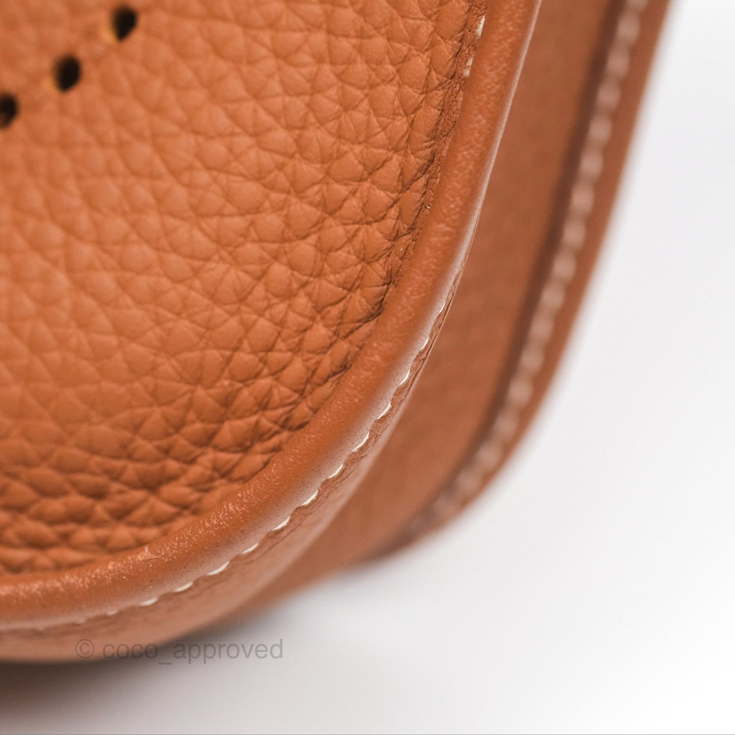 Hermès Mini Evelyne 16 Gold Clemence Gold Hardware