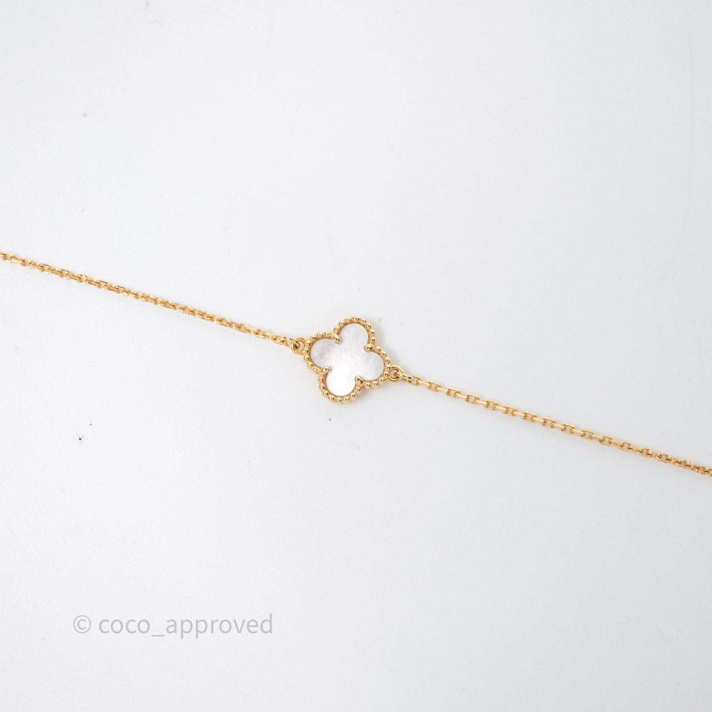 Van Cleef & Arpels Sweet Alhambra Pendant Bracelet White Mother-of-pearl Gold