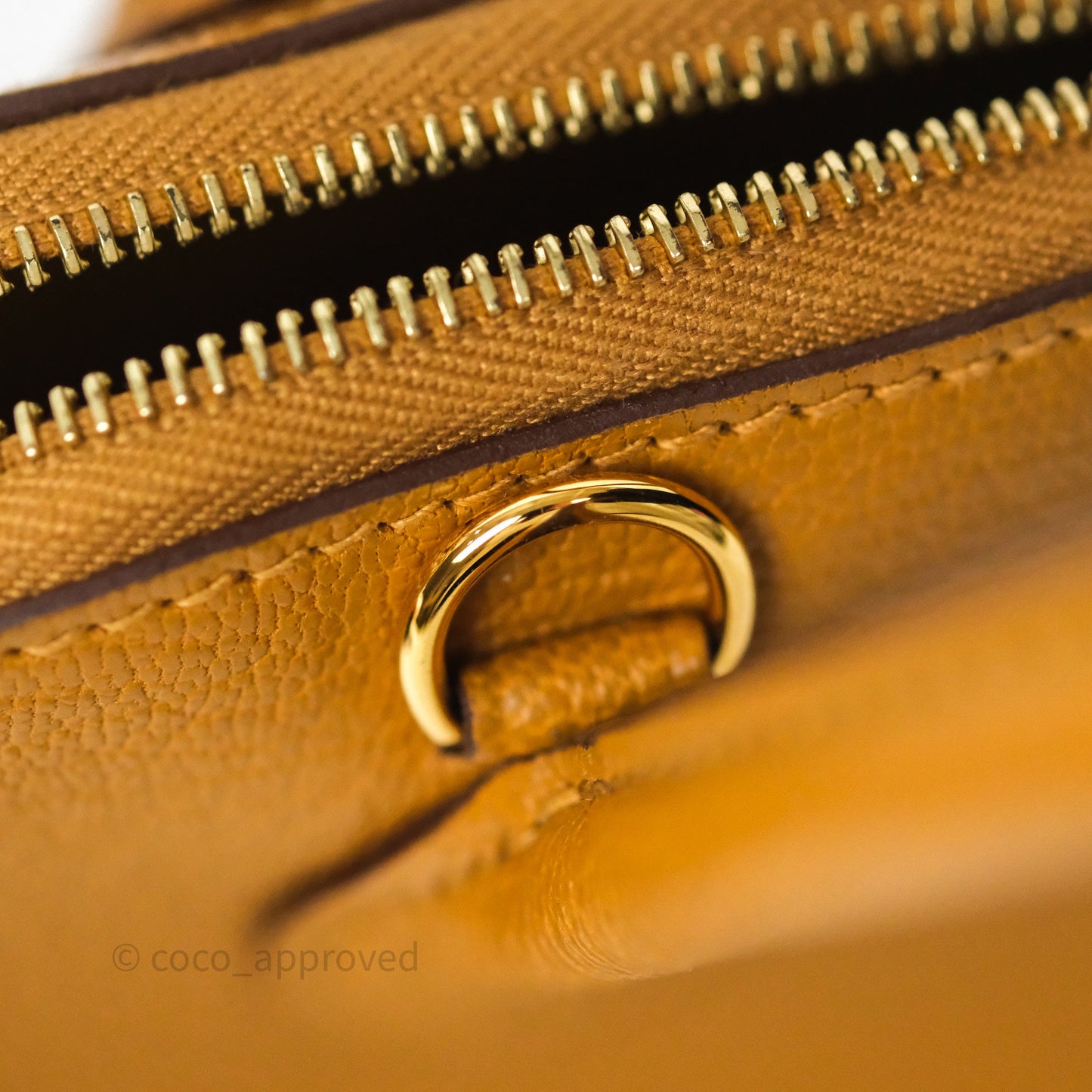 Hermès Bolide Mini 1923 Caramel 28 Chevre Mysore Strap Ficelle/Black Gold Hardware