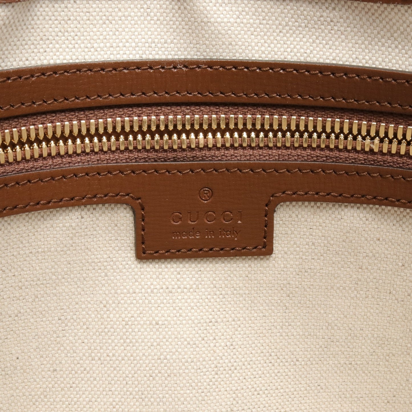 Luxury Gucci Trending 2025 Interlocking G GG Supreme Messenger bag Shoulder bag PVC Leather Beige Brown