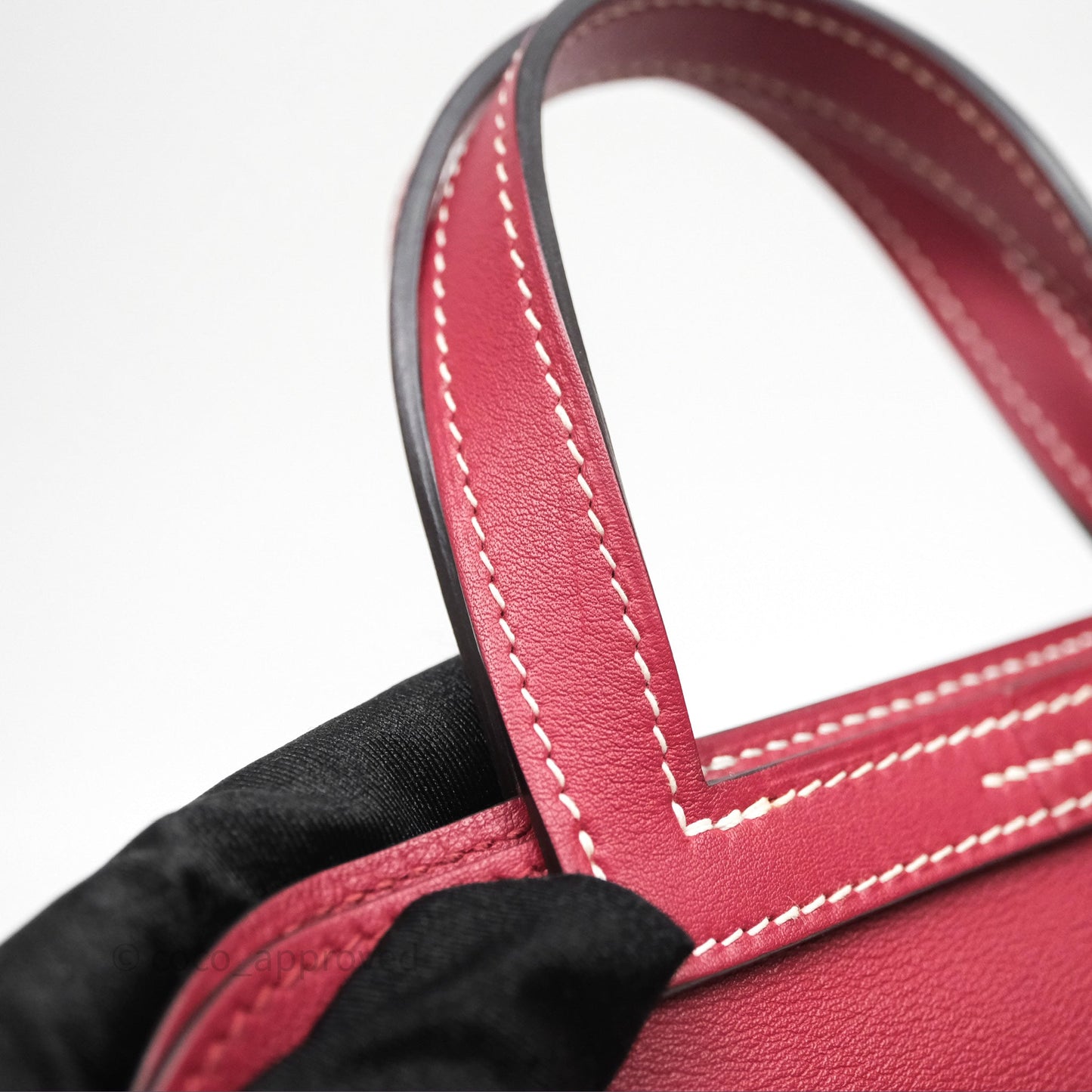 Hermès Halzan 22 Mini Rouge Grenat K1 Swift Palladium Hardware