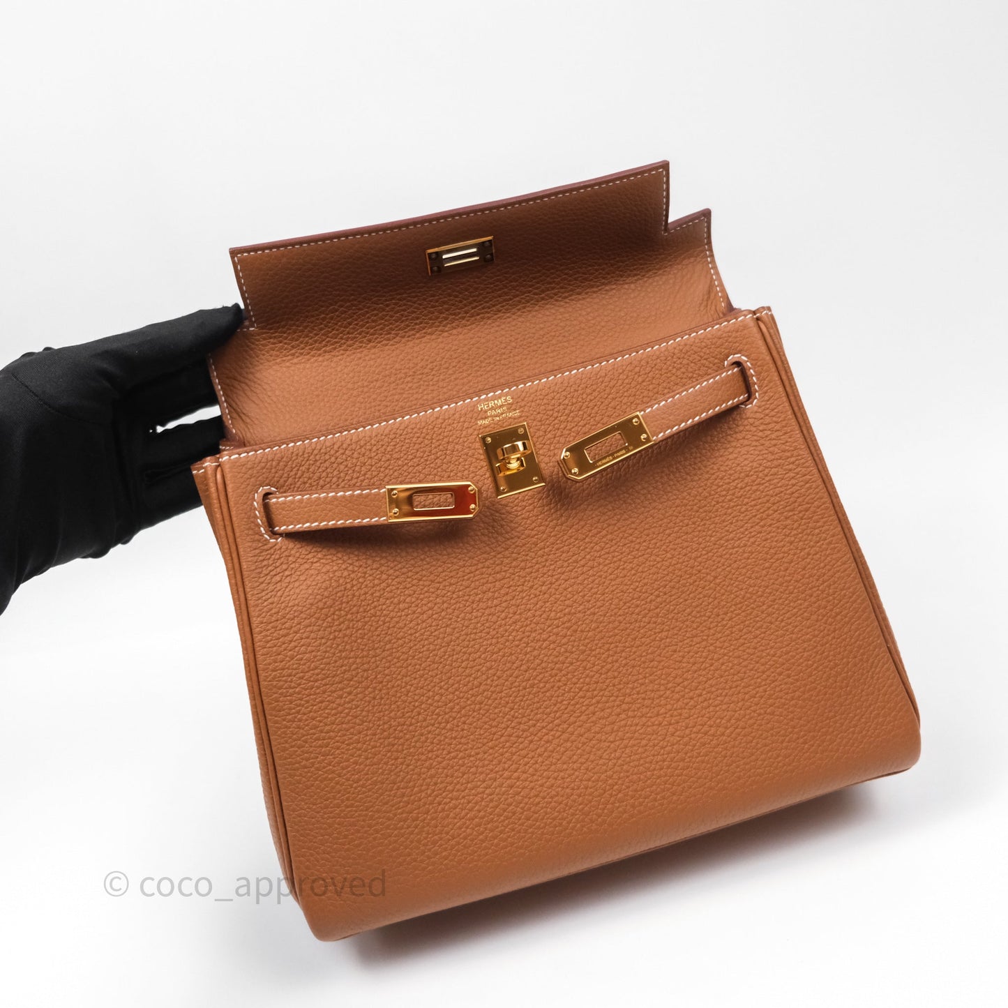 Hermès Retourne Kelly 25 Gold 37 Togo Gold Hardware