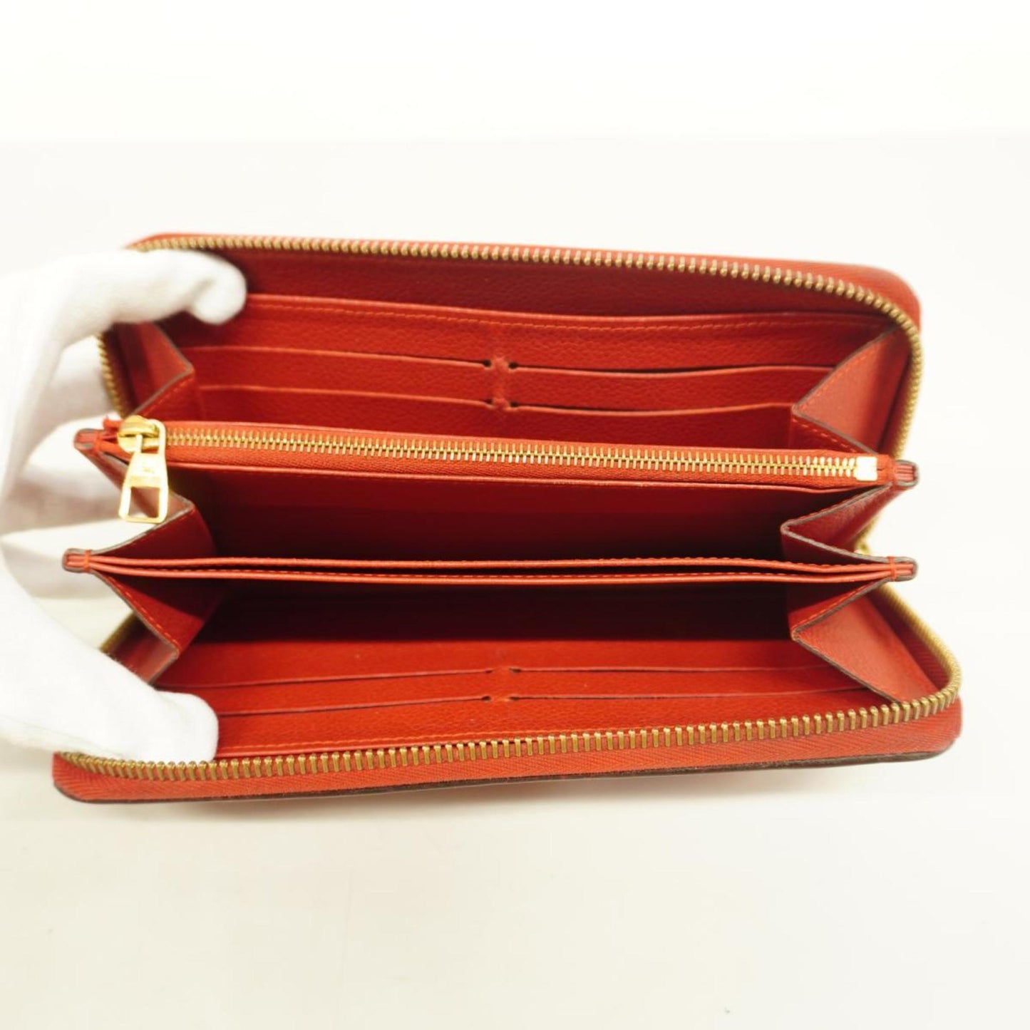Louis Vuitton  Leather Wallet  ()