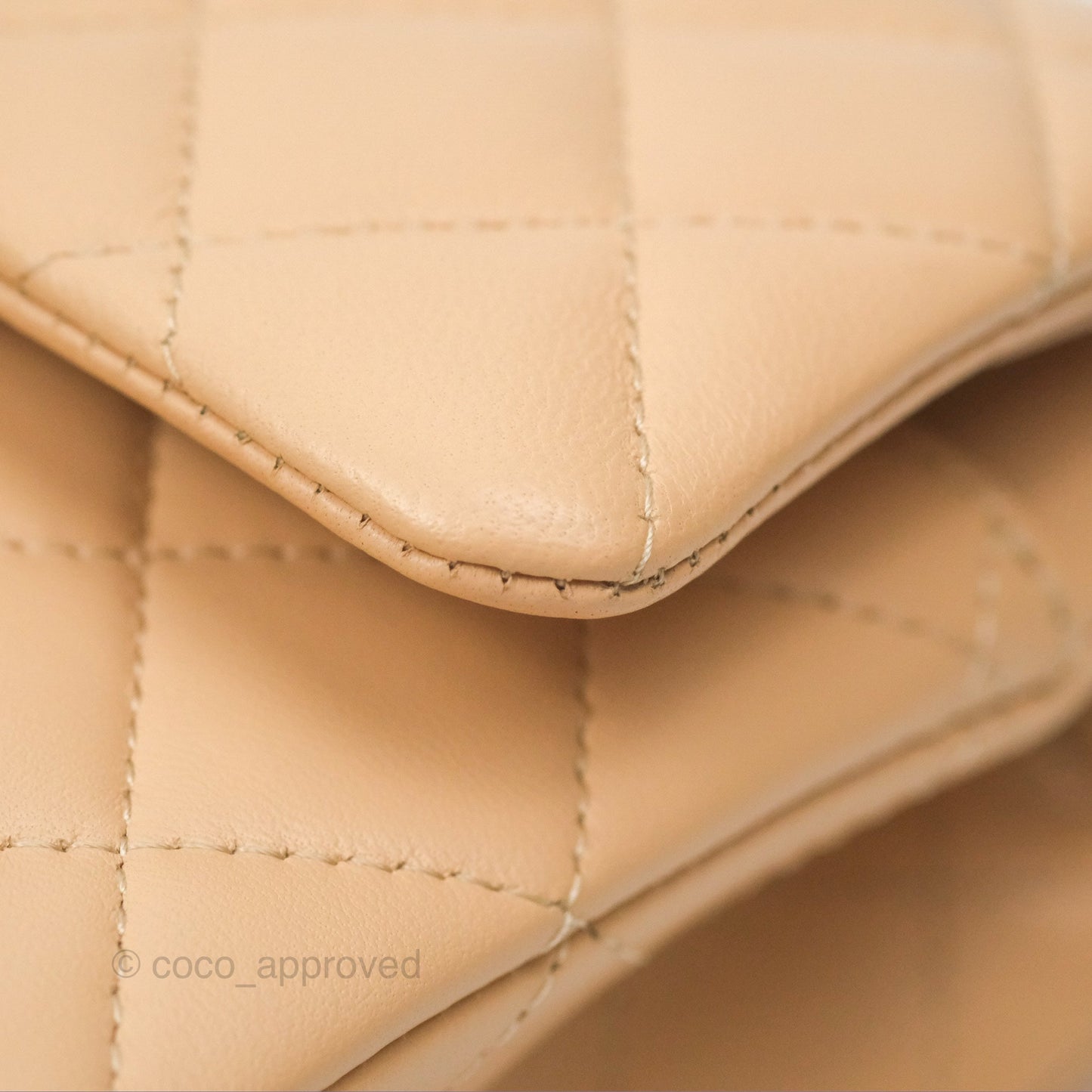 Chanel Classic M/L Medium Flap Quilted Beige Lambskin Gold Hardware
