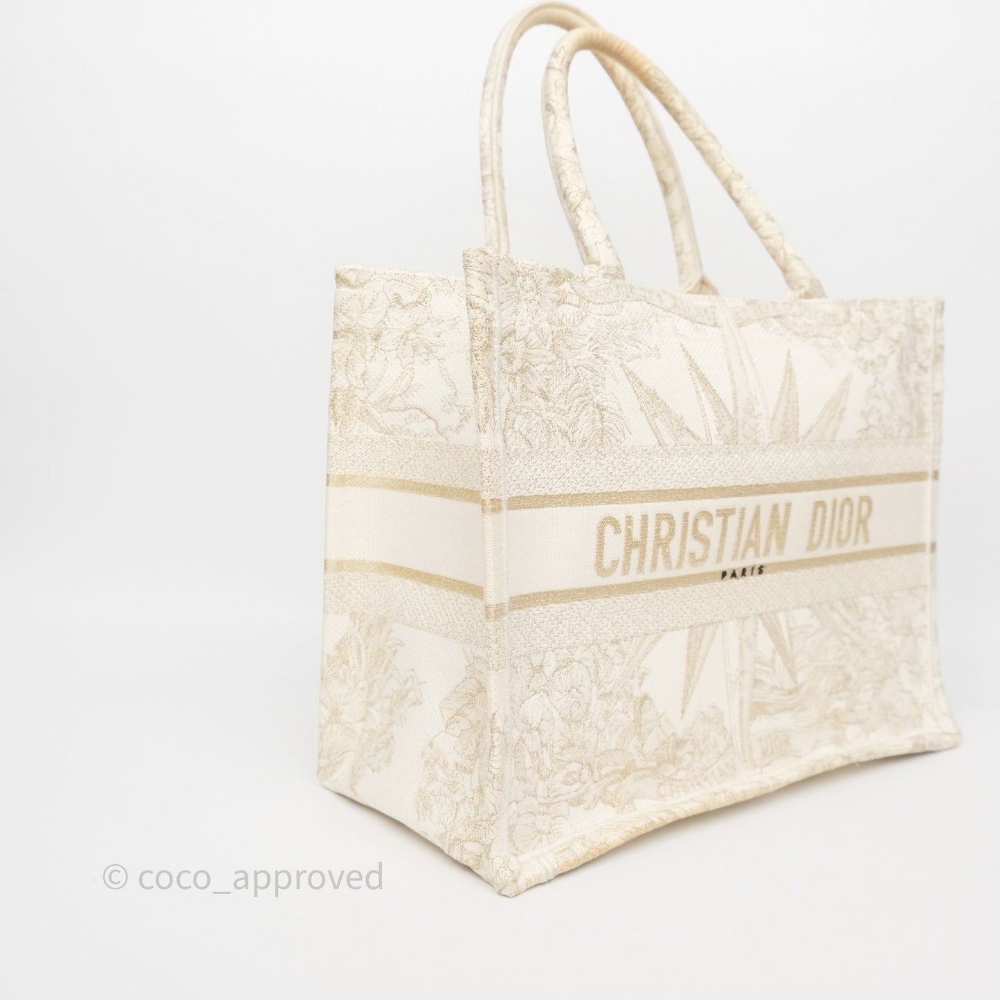 Dior Medium Book Tote Dior Rêve d'Infini Embroidery with Gold-Tone Metallic Thread