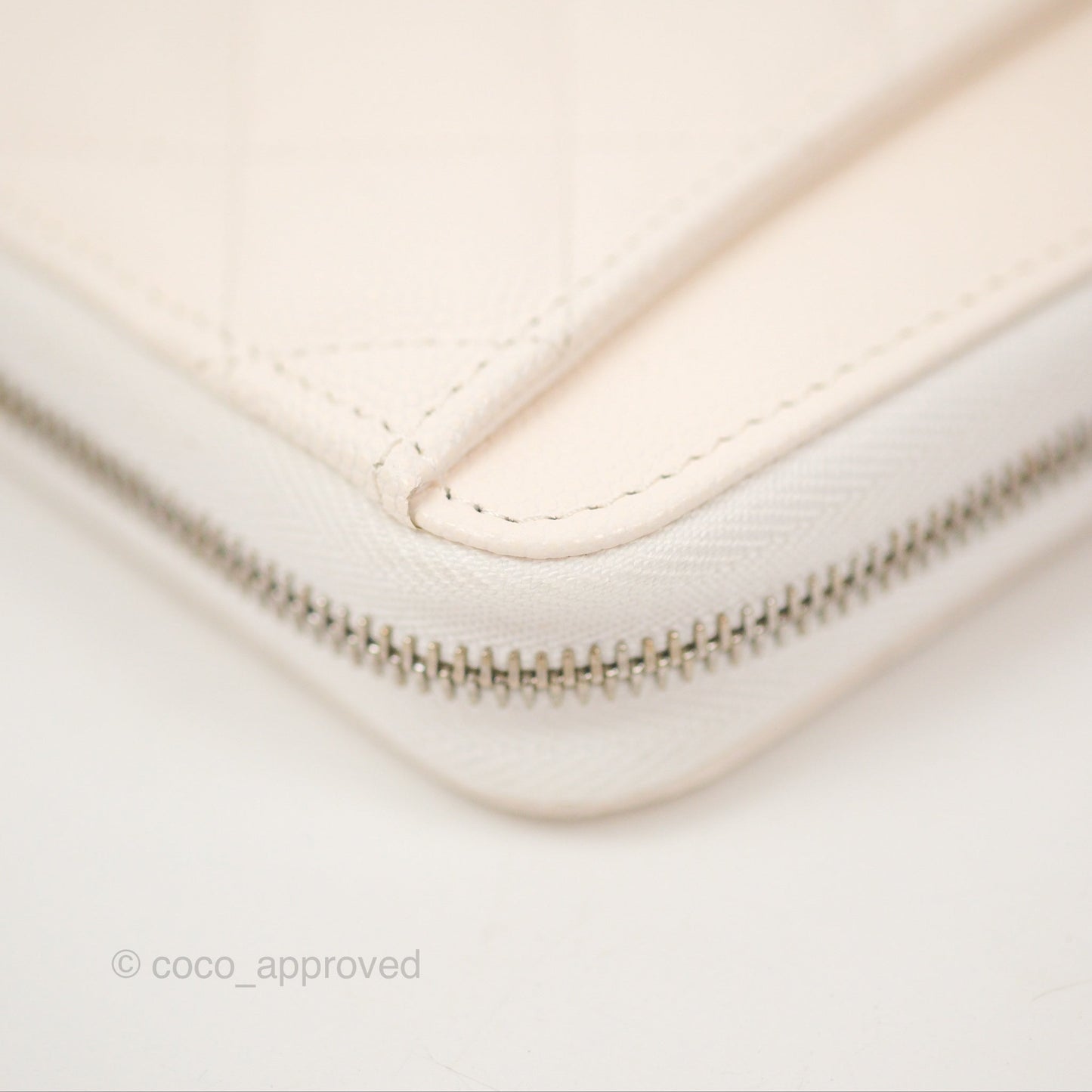 Chanel Quilted Zip Long Wallet White Caviar Silver Hardware