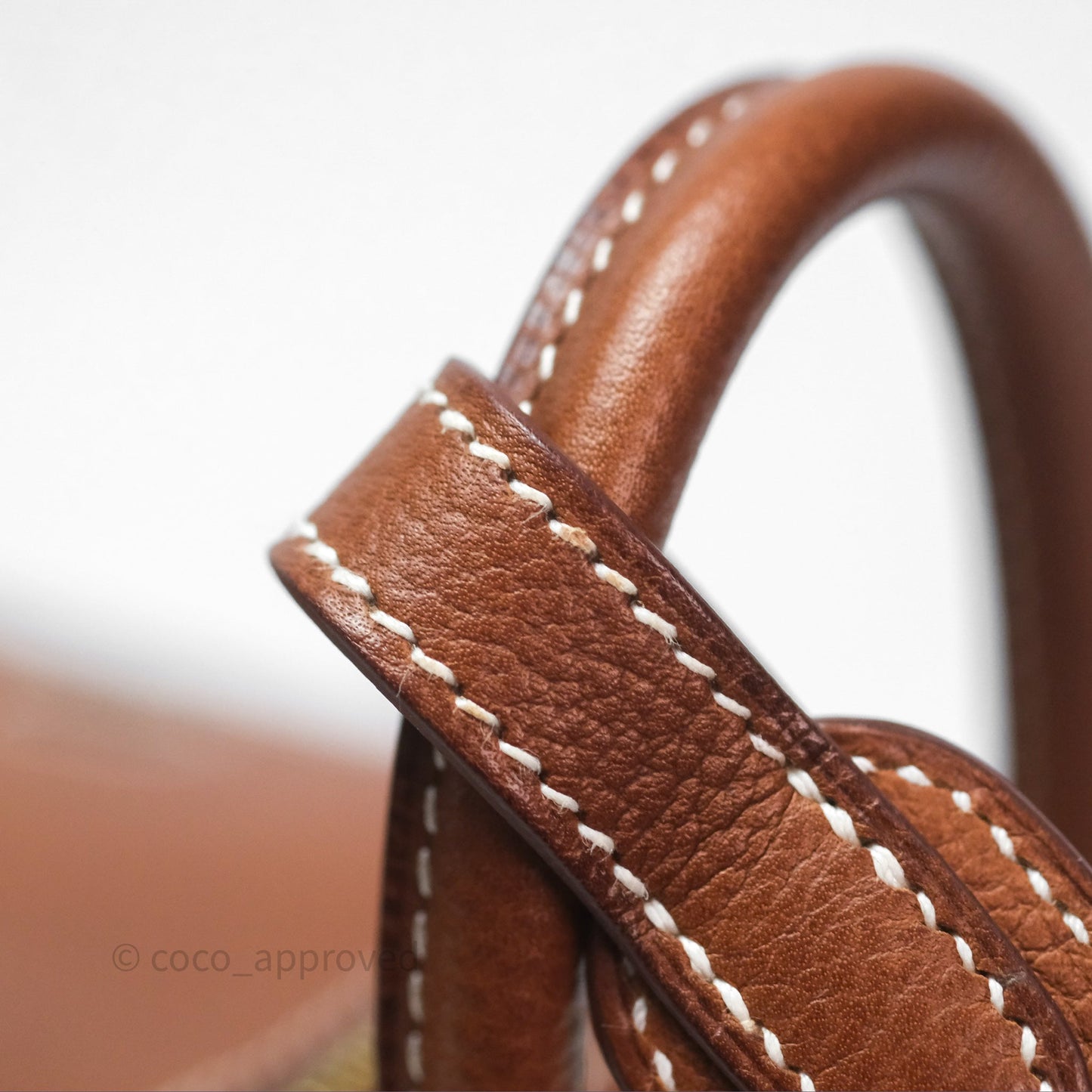 Hermès Mini Lindy 20 Fauve 34 Barenia Gold Hardware