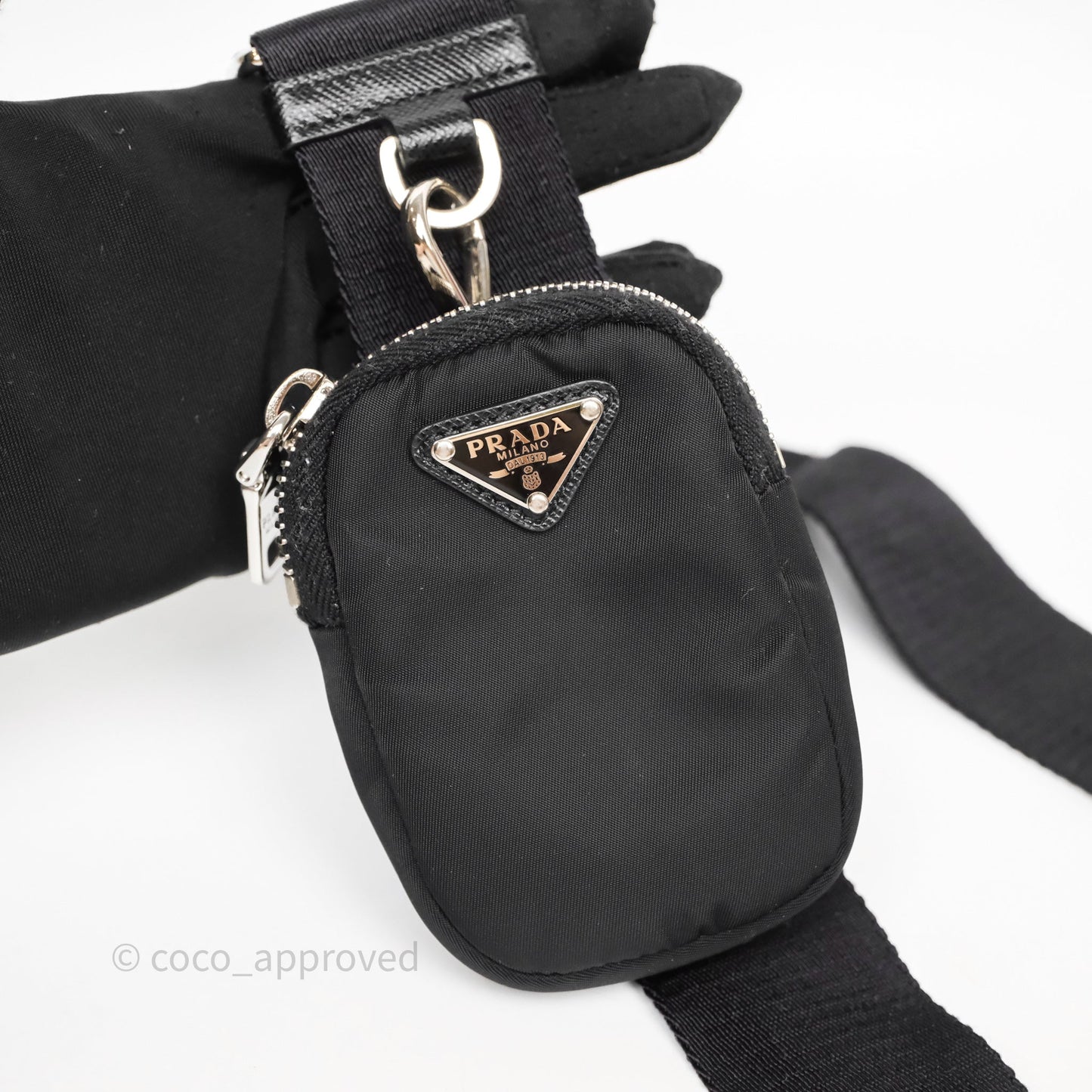 Prada Nylon Re-Edition 2005 Shoulder Bag Black
