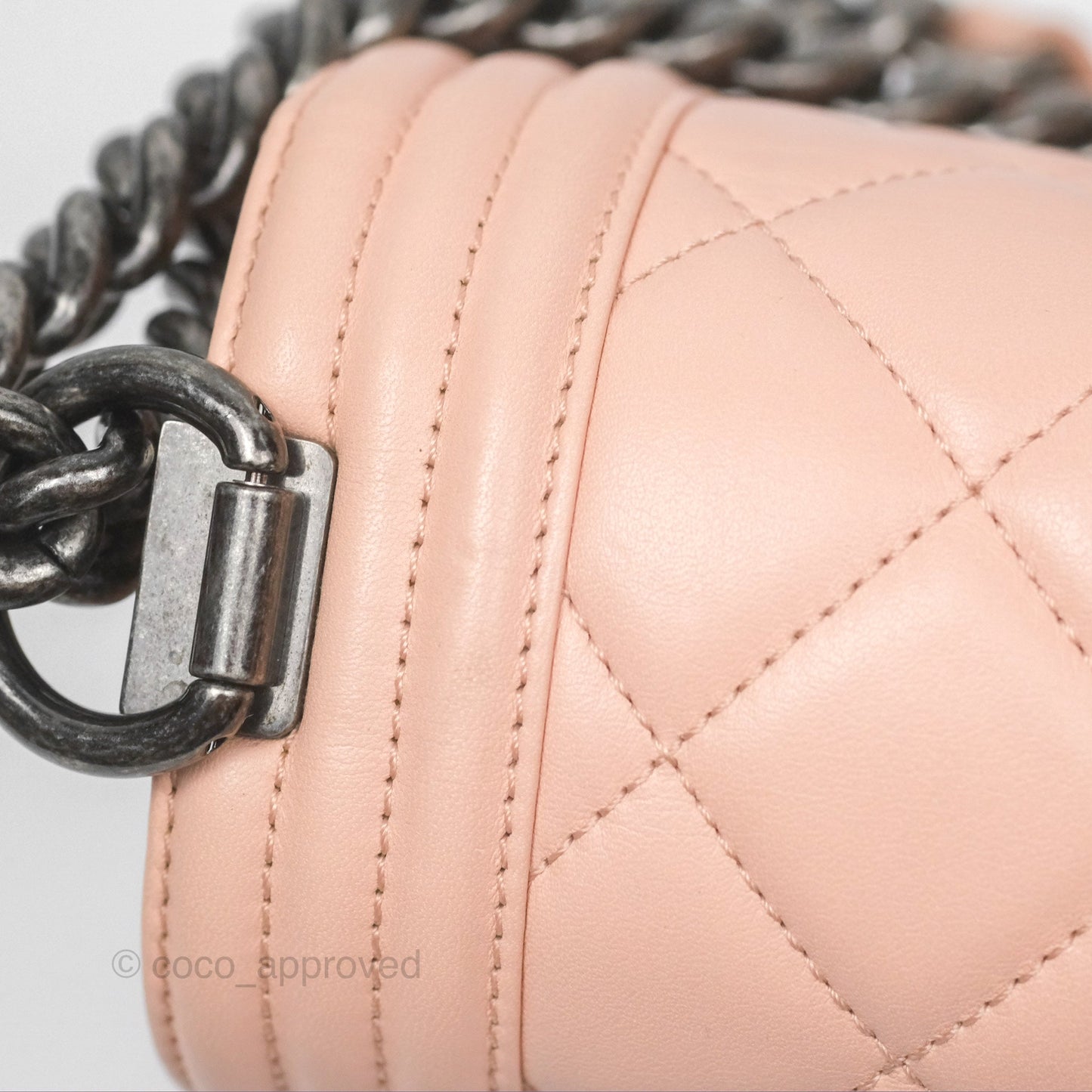 Chanel Quilted New Medium Boy Pink Lambskin Ruthenium Hardware