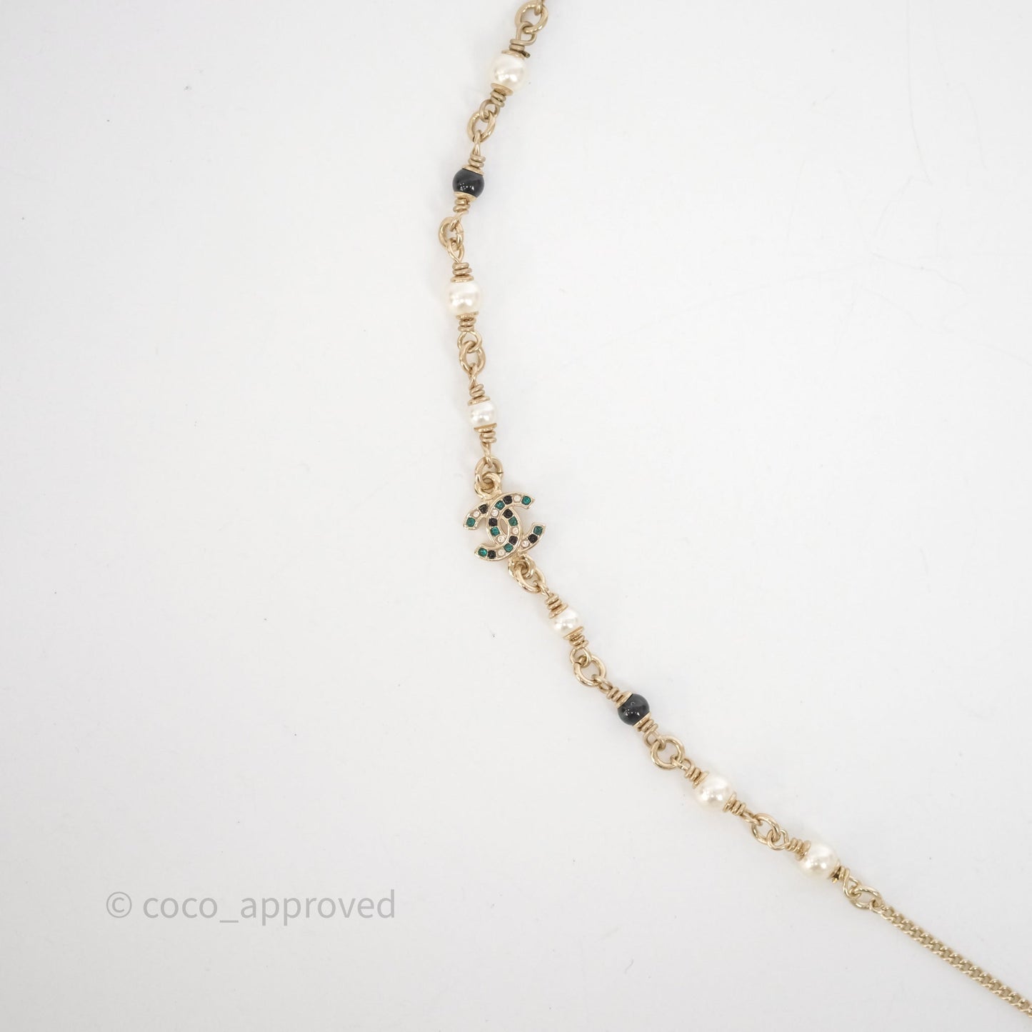 Chanel Crystal CC Pearl Deer Necklace Gold Tone 26C