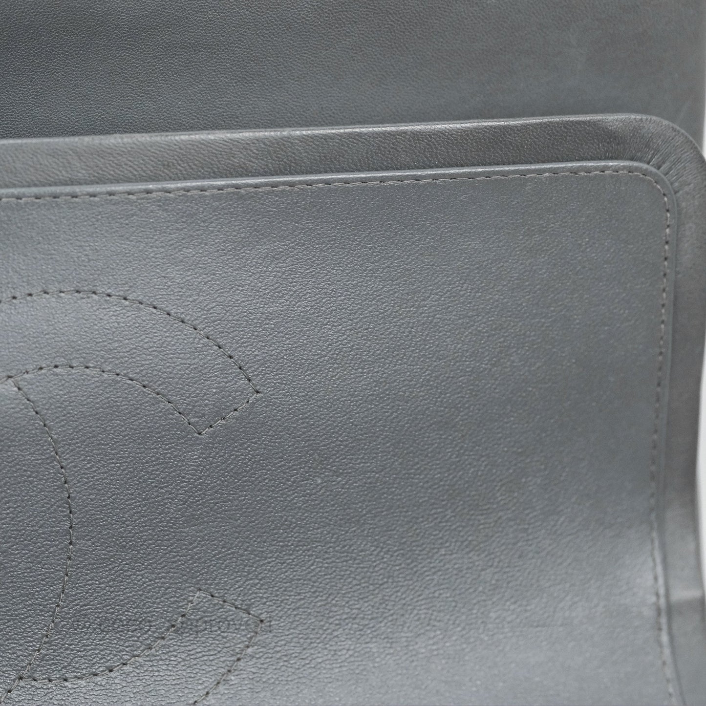 Chanel Jumbo Double Flap Dark Grey Lambskin Brushed Gold Hardware⁣⁣
