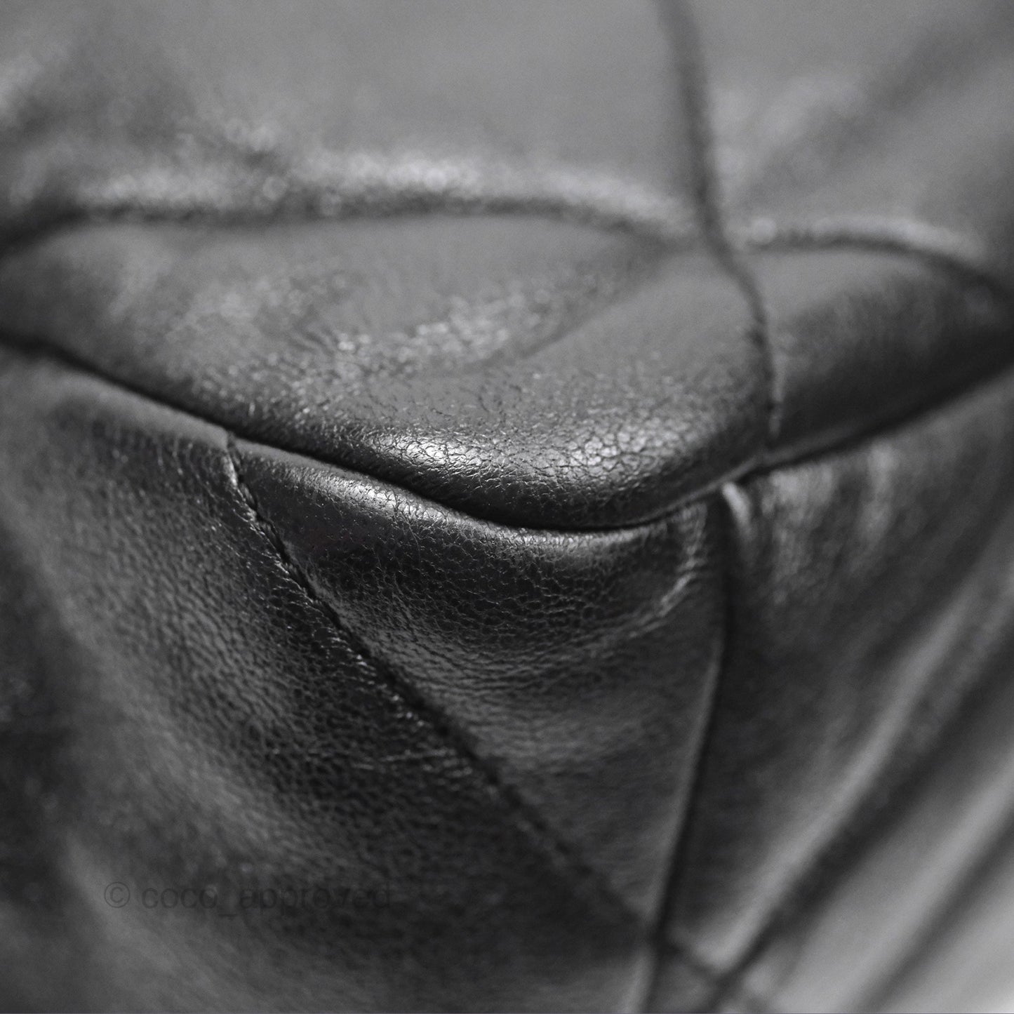 Chanel 19 Medium Black Goatskin Mixed Hardware