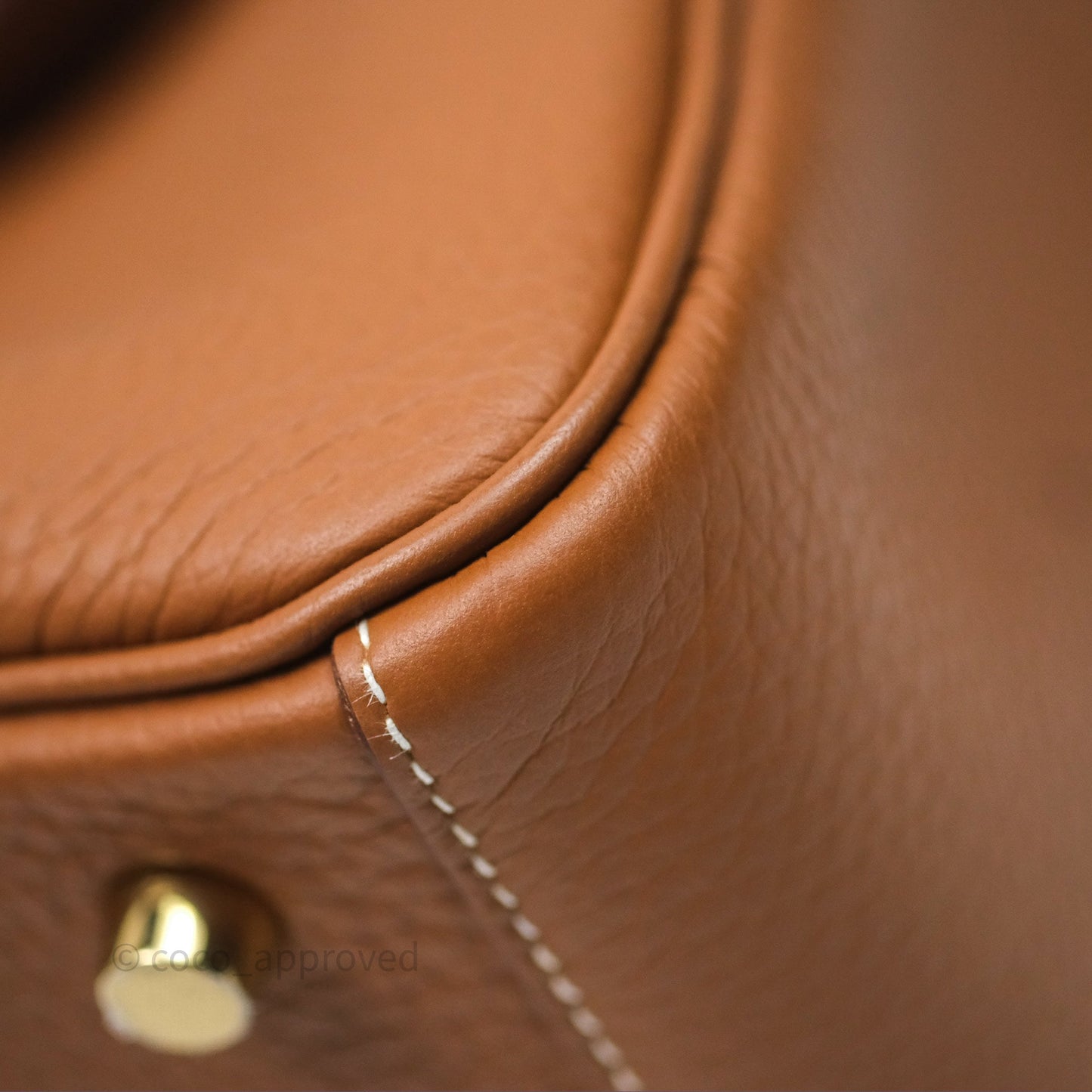 Hermès Lindy 26 Gold 37 Clemence Gold Hardware