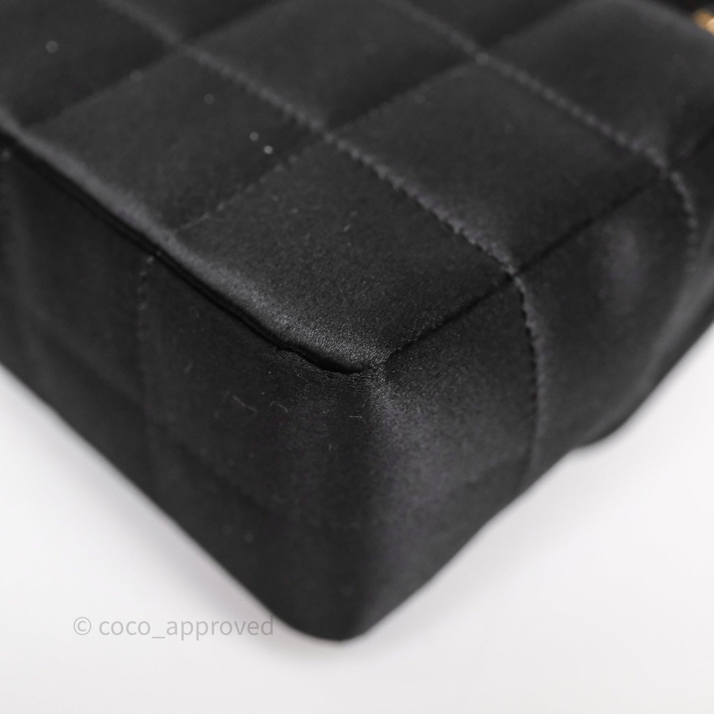 Chanel Vintage Mini Chocolate Bar Camellia Flap Black Velvet Gold Hardware