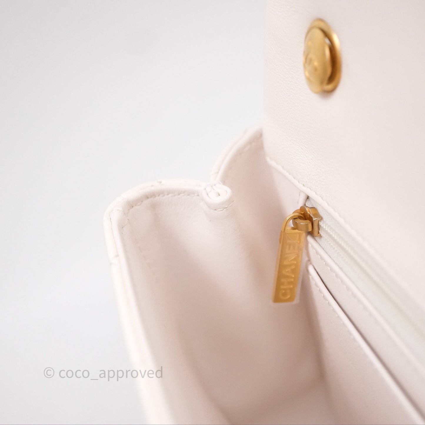 Chanel Flap Bag with Pearl Chain Ivory White Aged Gold Hardware 25P