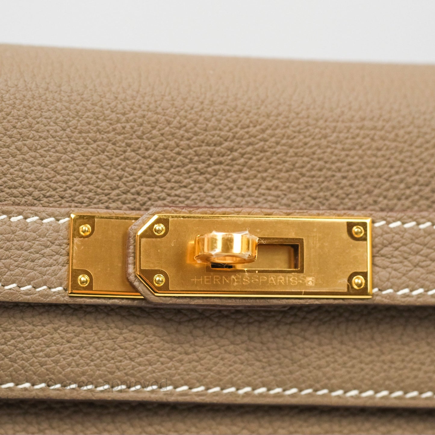 Hermès Kelly 28 Retourne Etoupe Togo Gold Hardware