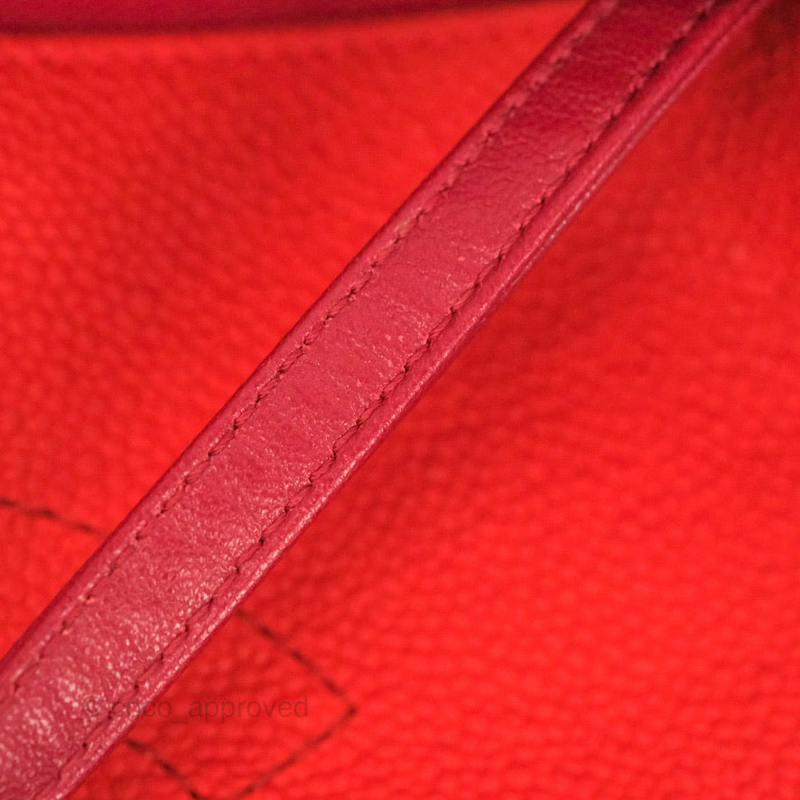 Chanel Country Chic Messenger Flap Bag Red Matte Caviar Ruthenium Hardware