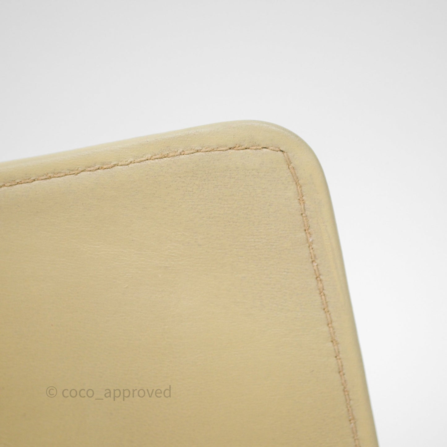 Chanel Vintage CC Flap Bag Beige Lambskin Gold Hardware