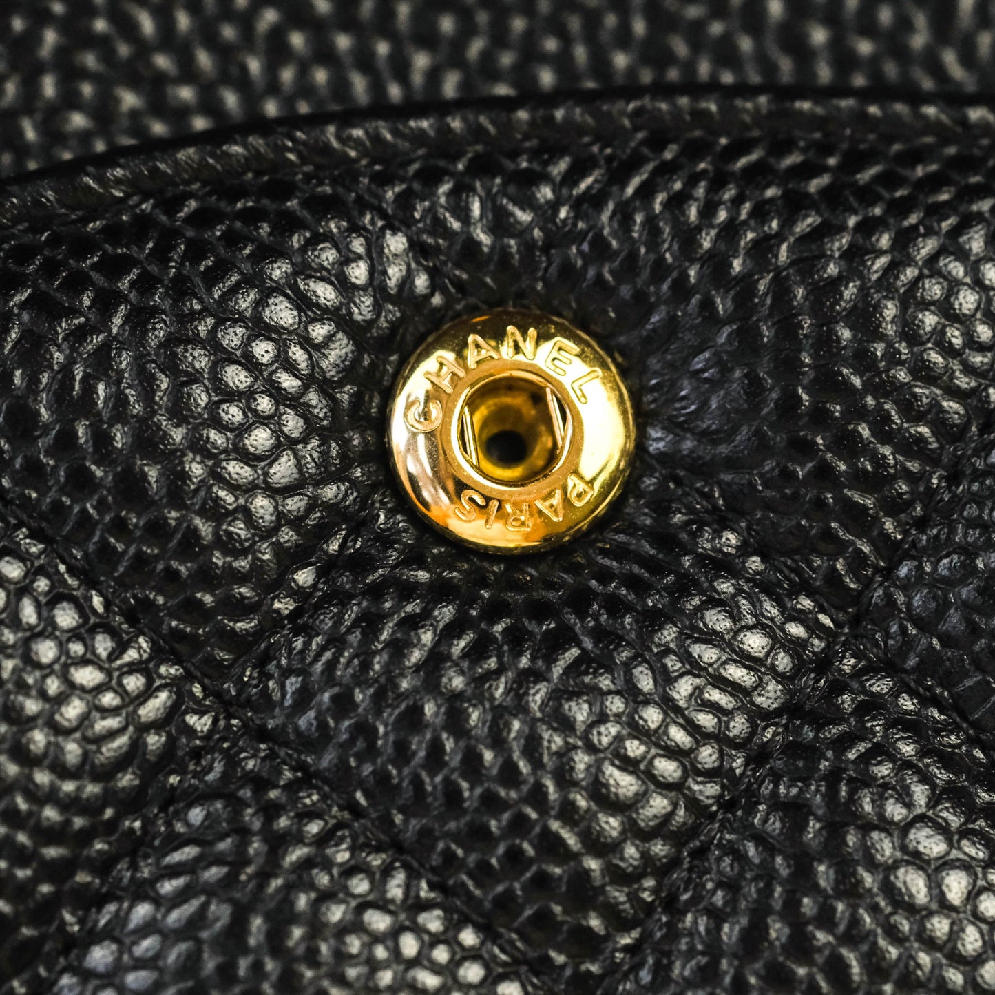 Chanel Quilted M/L Medium Double Flap Black Caviar Gold Hardware