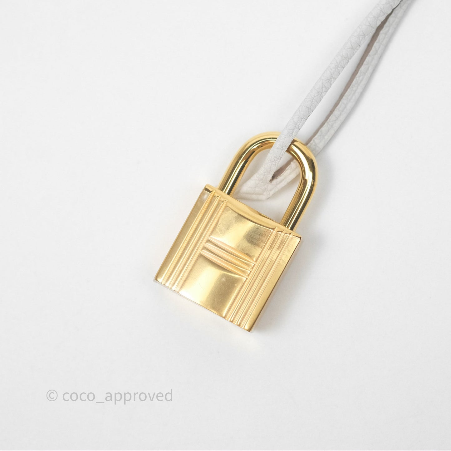 Hermès Kelly II 28 Retourne Gris Pale M4 Togo Gold Hardware