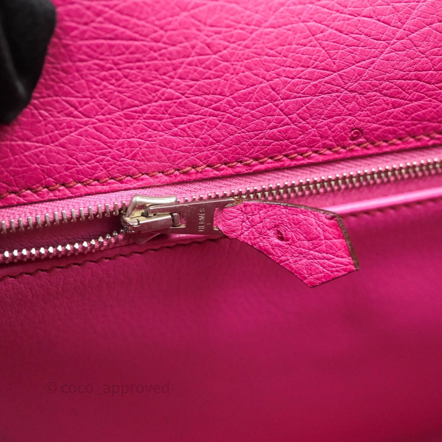 Hermes Kelly 32 Fuchsia Ostrich Palladium Hardware