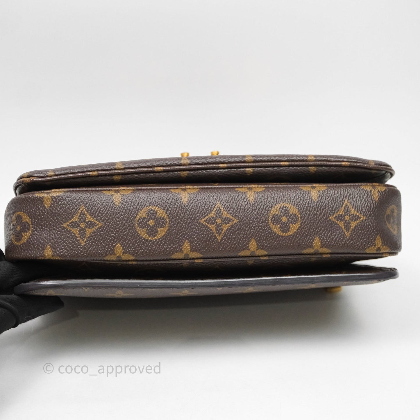 Louis Vuitton Pochette Metis Monogram