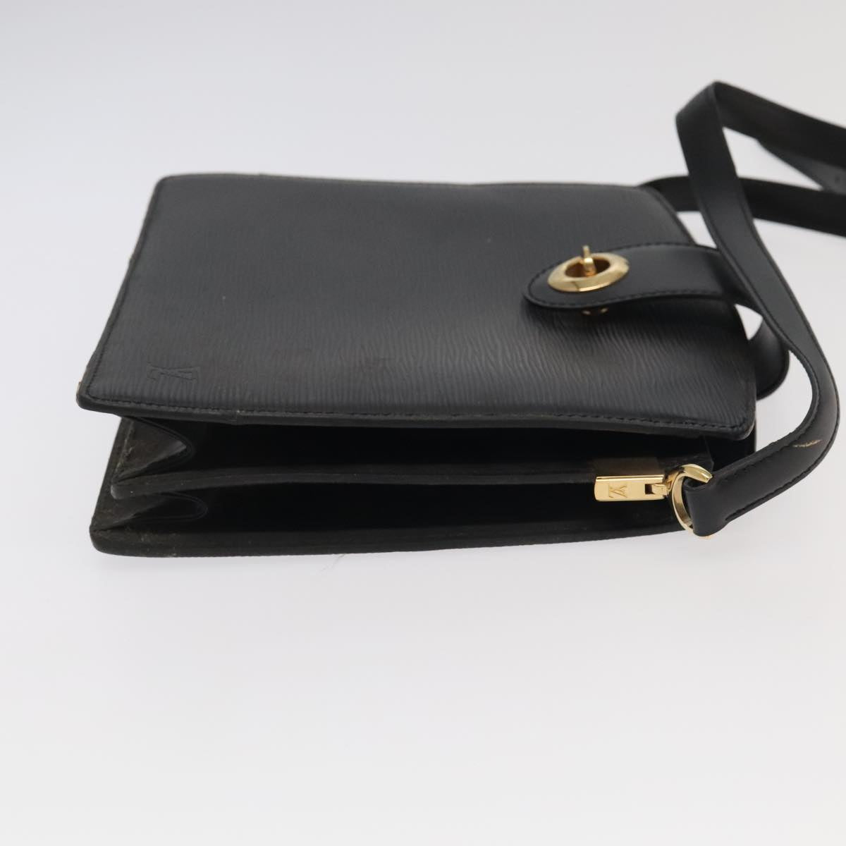 LOUIS VUITTON Epi Capuchin Shoulder Bag Black M52342 LV 94182
