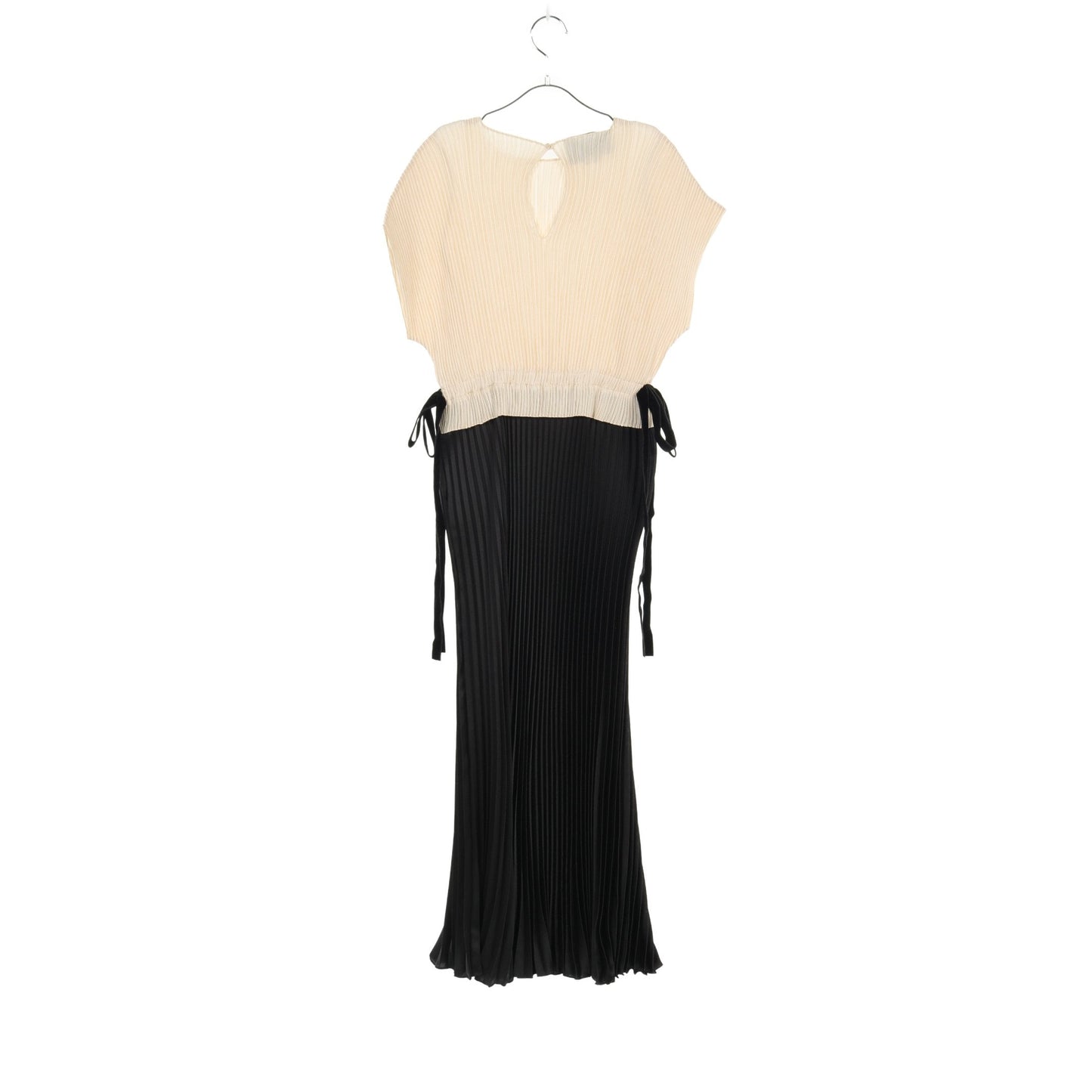 Luxury Gucci Trending 2025 One piece Pleats Ribbon Light beige Black