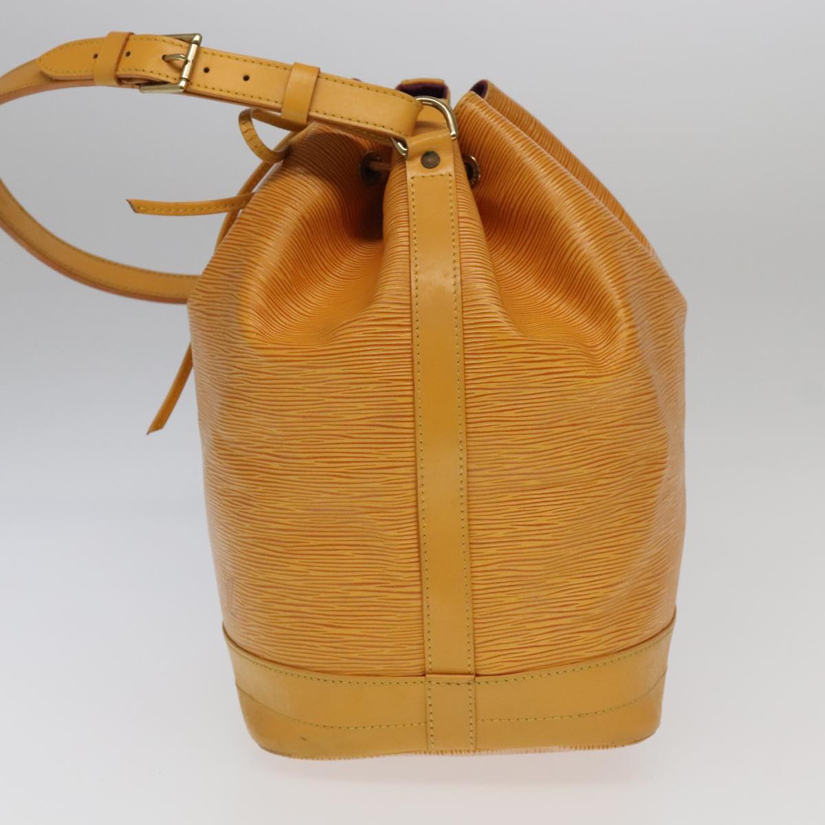 LOUIS VUITTON Epi Noe Shoulder Bag Tassili Yellow M44009 LV 94379