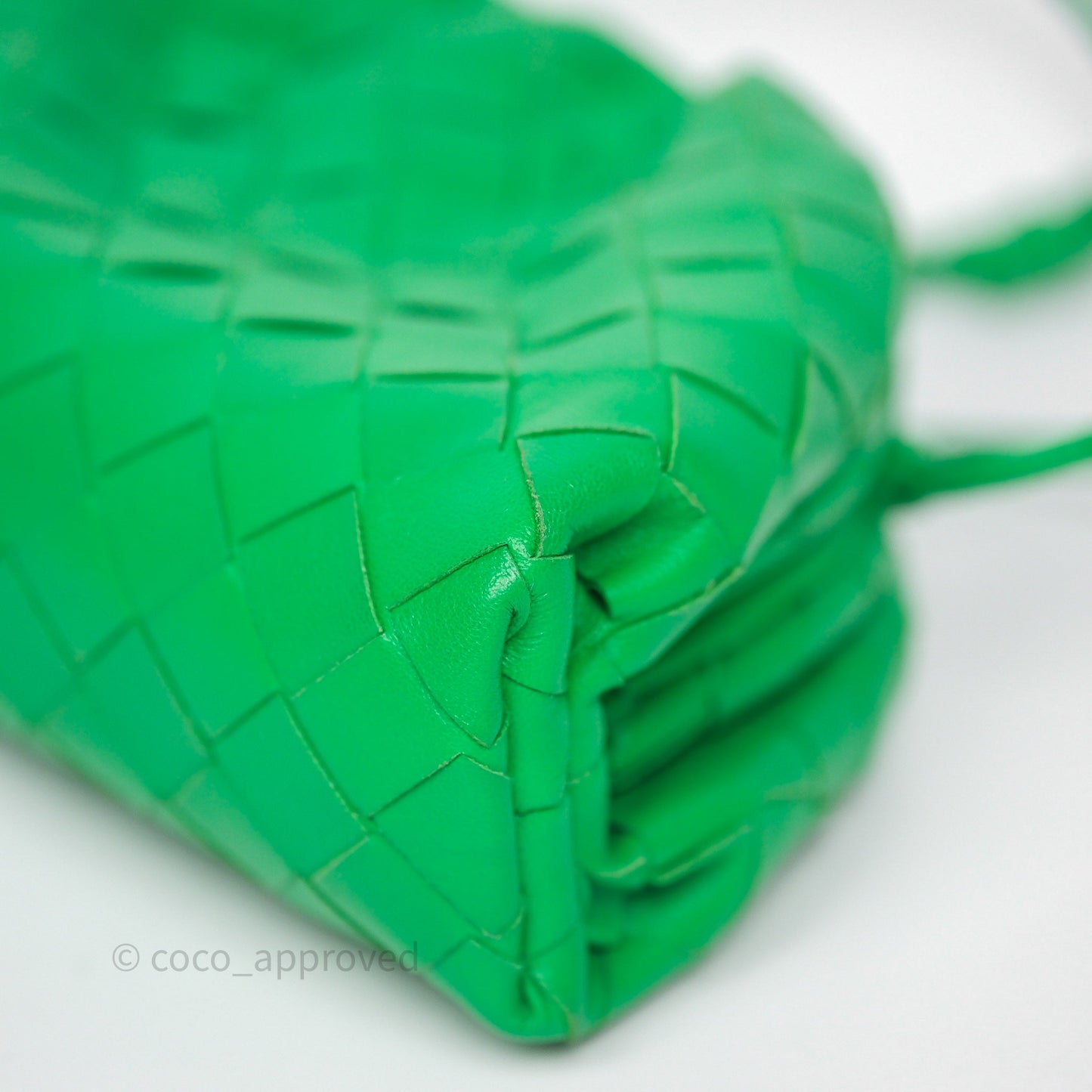 Bottega Veneta Mini Pouch Green Intrecciato Lambskin
