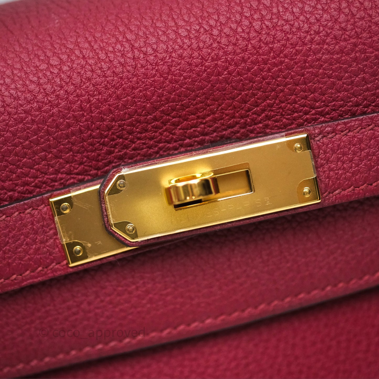 Hermès Kelly 32 Retourne Rouge Grenat K1 Togo Gold Hardware