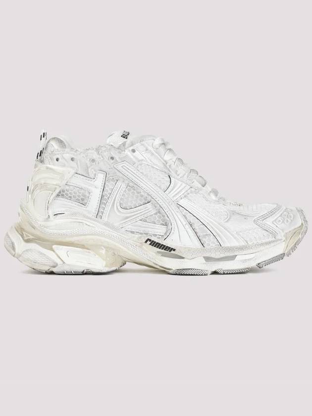 Luxury Balenciaga Runner Embroidered Logo Low Top Sneakers White