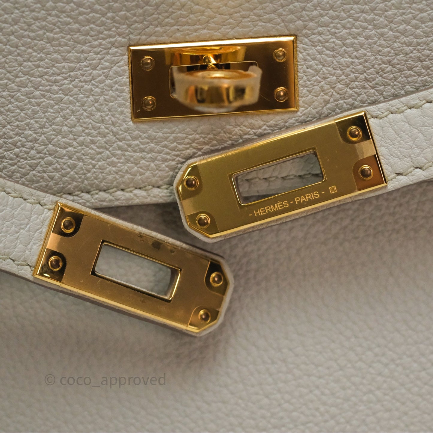 Hermès Retourne Kelly 25 Beton 8L Togo Gold Hardware