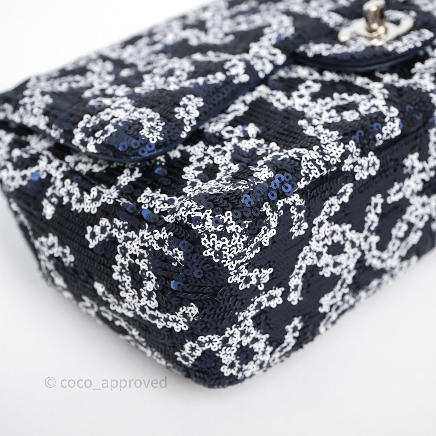 Chanel Medium CC Sequins Flap Bag White/ Navy Silver Hardware 19P