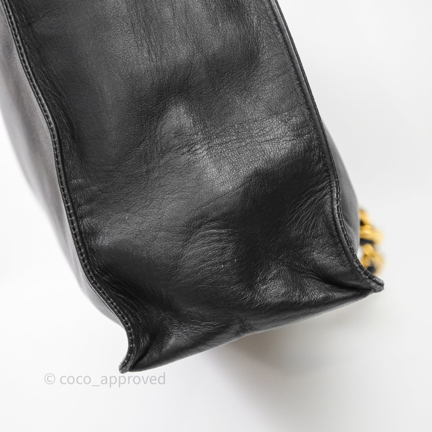 Chanel Vintage Shoulder Bag Black Calfskin Gold Hardware