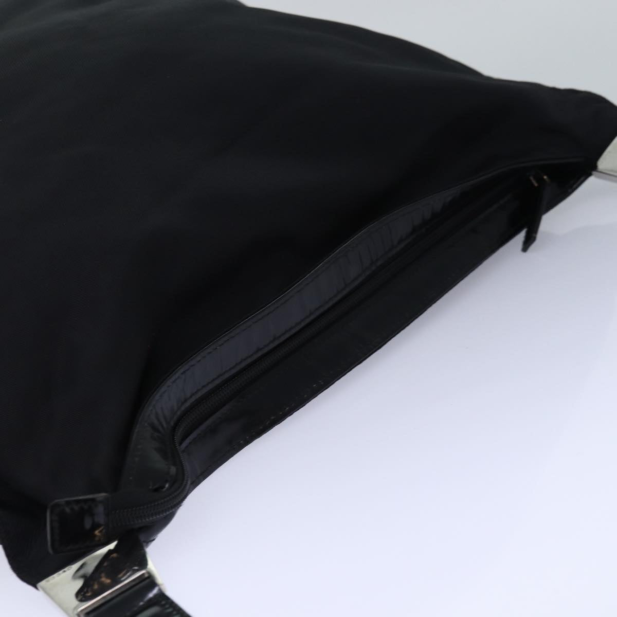 Luxury Gucci Trending 2025  Synthetic Shoulder Bag